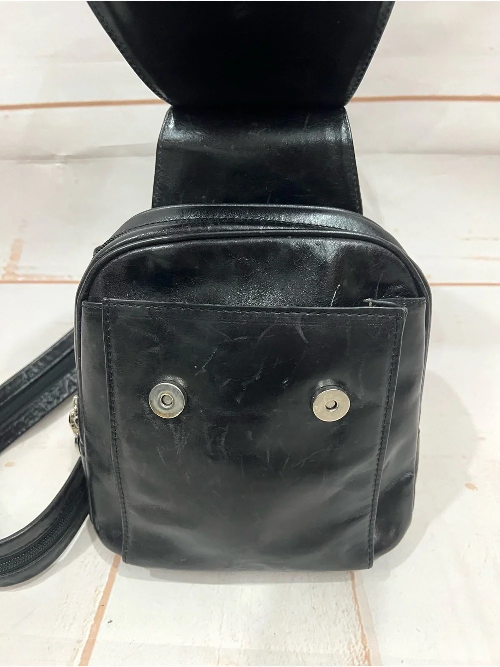 Vintage Y2K OZ Orifaz Argentine Small Leather Backpack Purse
